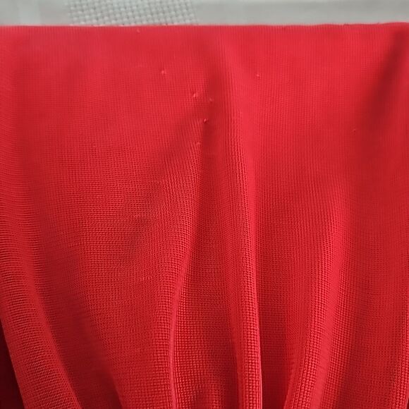 Jolie Strapless Fit & Flare Midi Dress With Rose Embellishment Size 10 Red - Picture 16 of 16